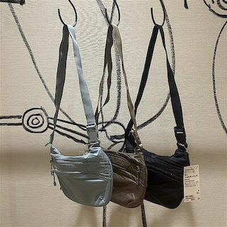 阪神梅田本店「撥水リップストップミニショルダーバッグ」