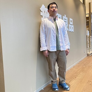 【アル・プラザ小松】身長170cm　甘すぎない、大人のピンク