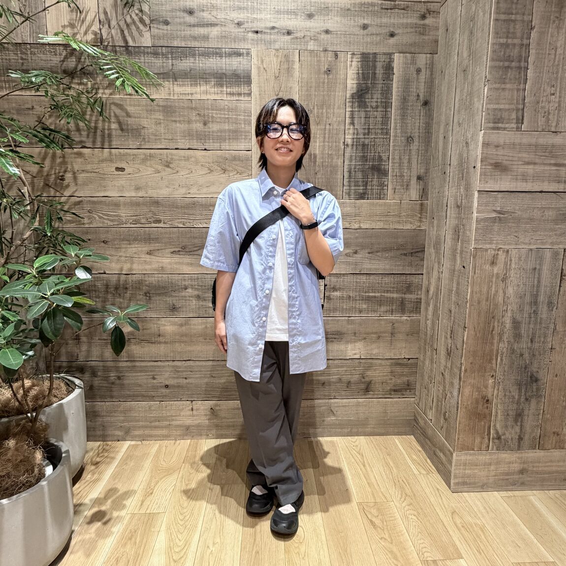 スタッフスナップキービジュアル