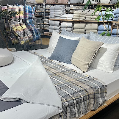 【港南台バーズ】マドラスチェックの寝具カバーで夏準備