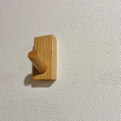 【港南台バーズ】上着や小物をさっとかけれる | 壁に付けられる家具フック