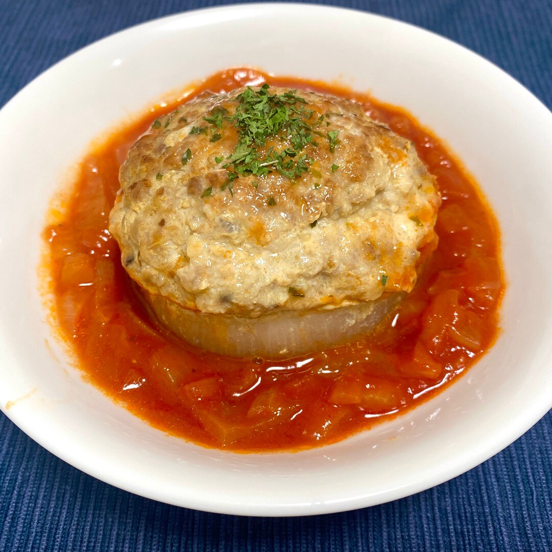 0326新玉ねぎのハンバーグ　トマトソース.jpg 