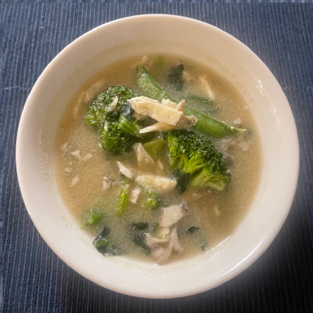 230125緑の野菜の練りごま味噌スープ.jpg