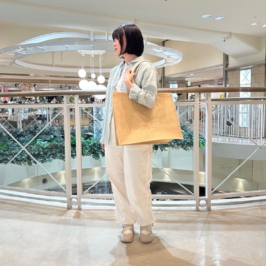 婦人　レギュラーカラー長袖Tシャツ
