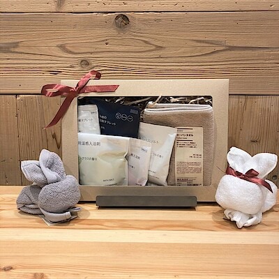 【ヤオコー和光丸山台】冬を温かく彩るギフトのご紹介