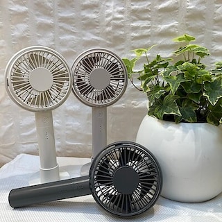 【イズミヤスーパーセンター八尾】角度が変えられる充電式ハンディファン