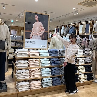 【フレスポ深堀】春のスウェットシャツいかがですか？