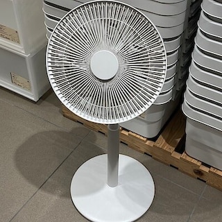 【イオンSENRITO】首振り範囲が調節できる　DC扇風機：自然な風で涼しい日を。