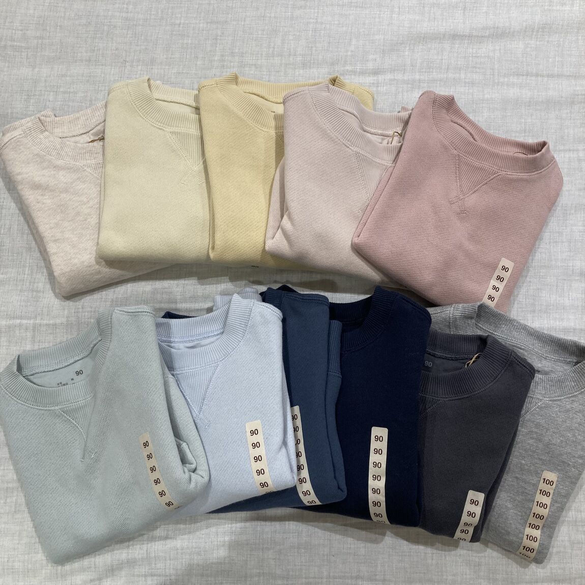 【大丸福岡天神】こどもひとりで脱ぎ着が簡単なスウェットシャツ