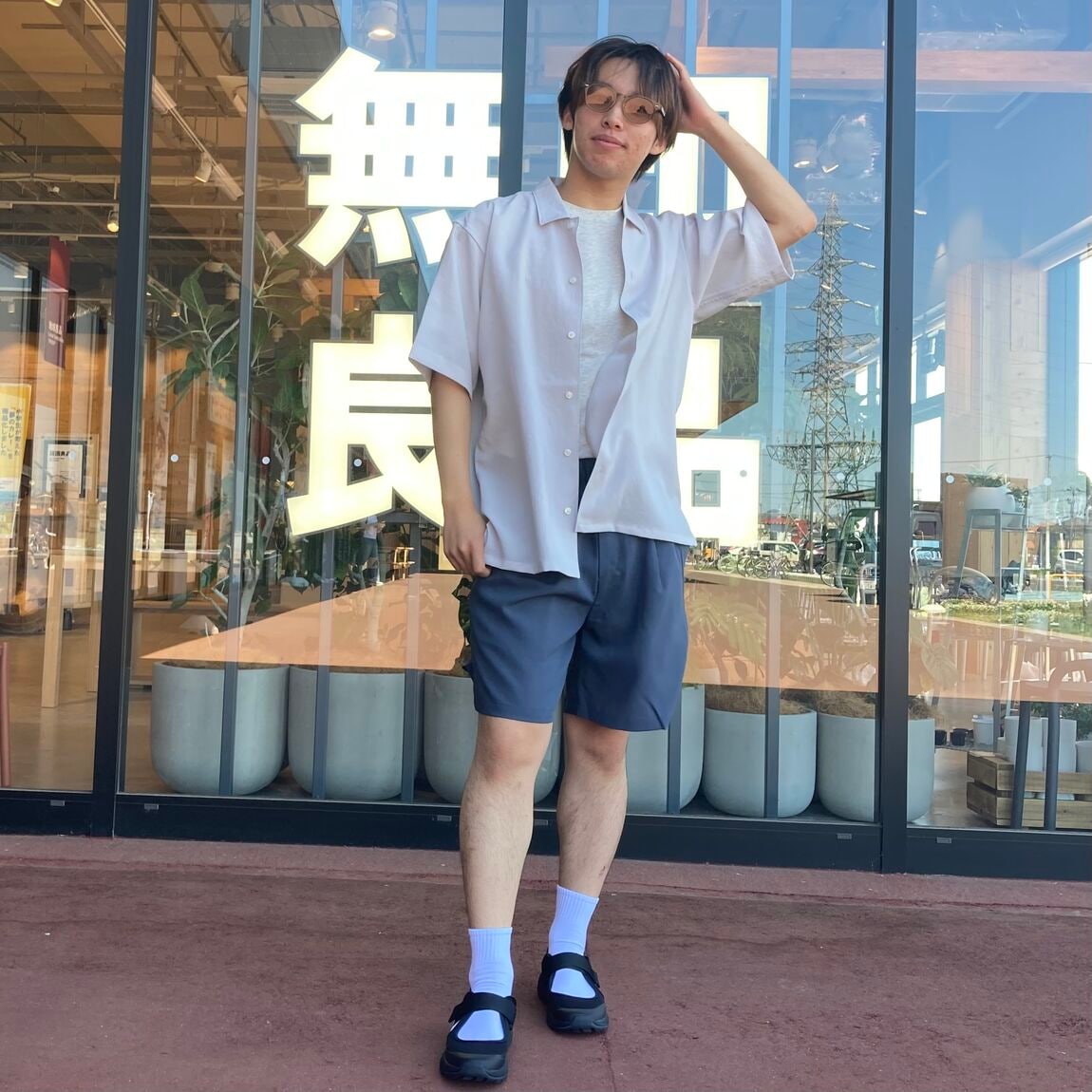 ①