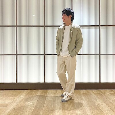 【神戸阪急】 身長171cm