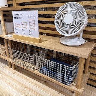 【神戸阪急】　春からの新生活に "手軽に組み立てられる木製シェルフ"のご紹介