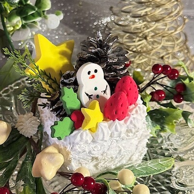 【神戸阪急】12/21(日)-キッズアートクリエイター®︎によるワークショップ-端材でつくる手のひらサイズの『クリスマスケーキ』