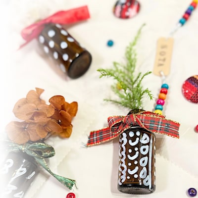 【神戸阪急】12/21(日)-キッズアートクリエイター®︎によるワークショップ-Aroma瓶リメイク『 Aroma  Bottle Reuse Art 』