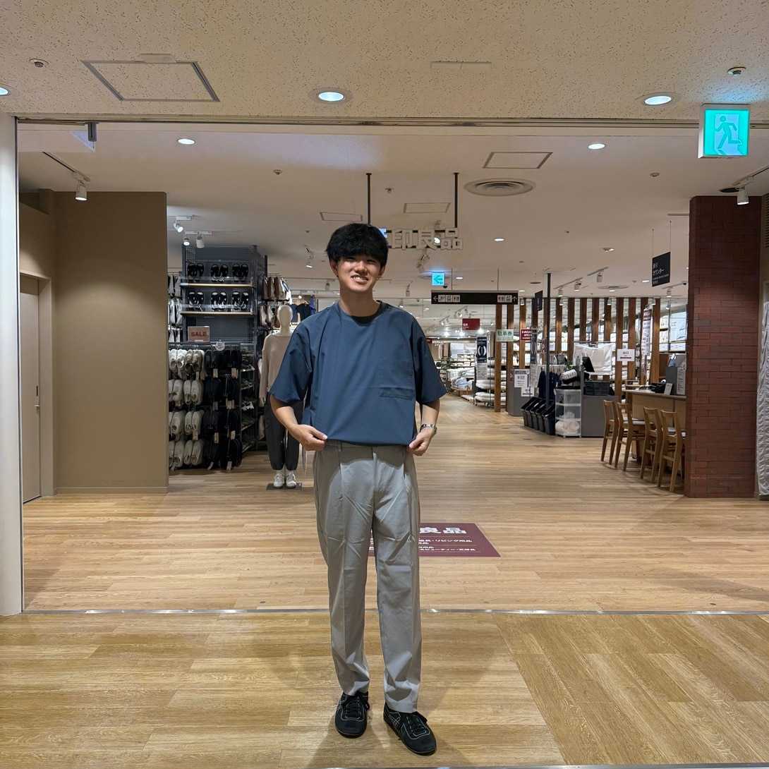 神戸阪急_紳士風を通す布帛T_トップ