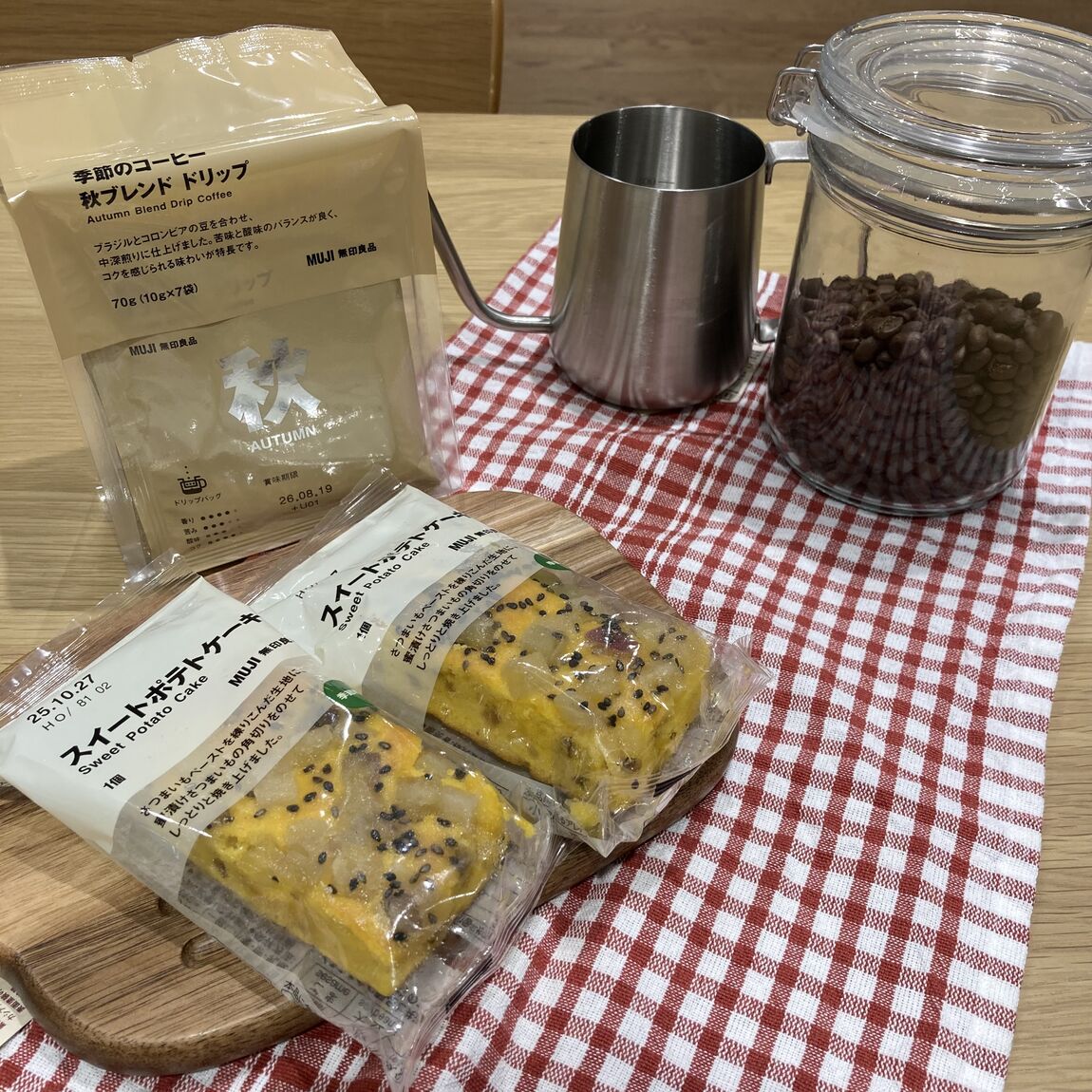 コーヒーとスイートポテトケーキ