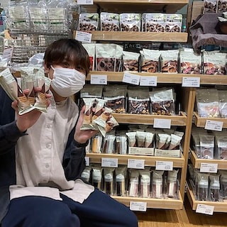 【アル・プラザ長浜】　世界のお菓子　オペラケーキ　試食のお知らせ