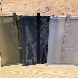 【アル・プラザ八日市】　ナイロンメッシュ　縦型書類ケースのご紹介