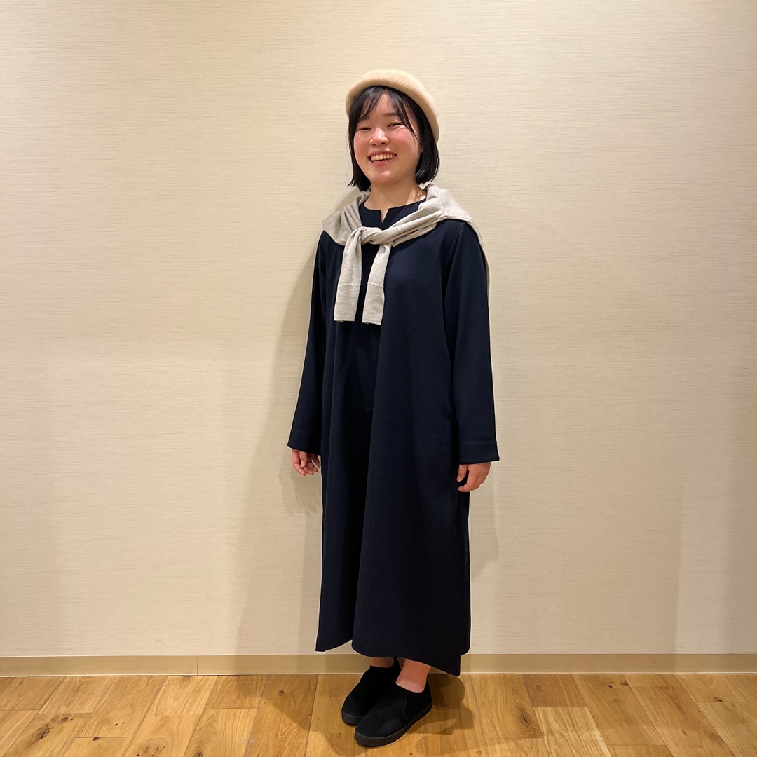 セール全身ベレー帽あり