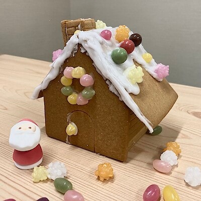 【天神ショッパーズ福岡】クリスマスにぴったりなお菓子の家のご紹介  |  スタッフのおすすめ