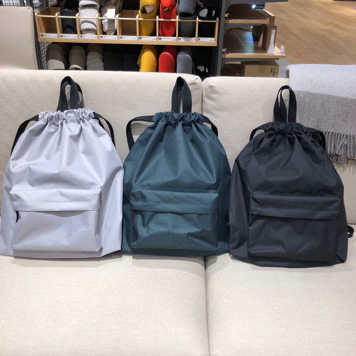 旭川花咲】とうとう発売。軽くて便利トートにもなる巾着リュックサック