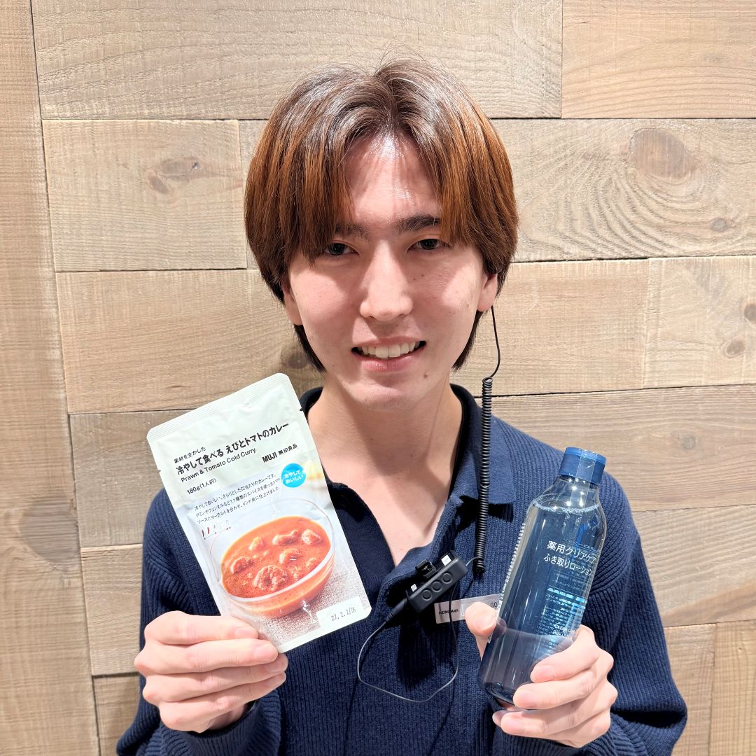 試食会のカレーとお試し会のスキンケアの商品画像