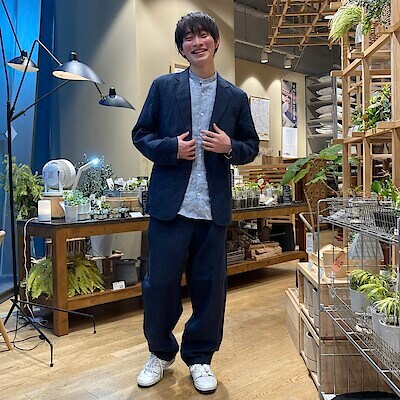 【マルエイガレリア】身長176cm