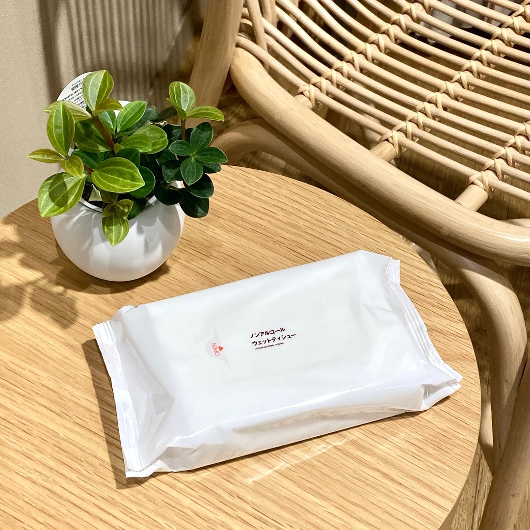 【マルエイガレリア】シンプルなパッケージが好き無印良品の『ウェットティシュー』