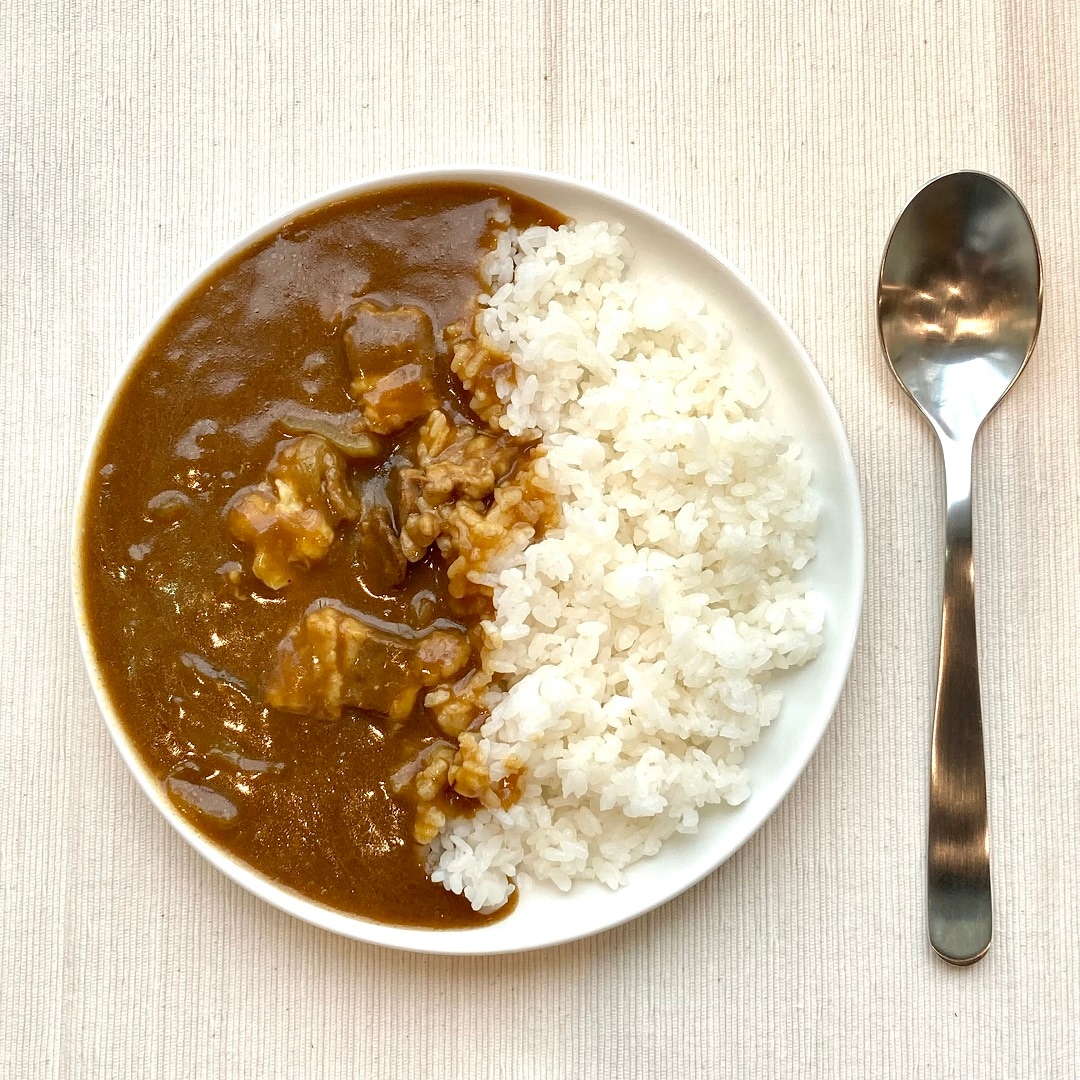 【マルエイガレリア】出汁のうまみがぎゅっと詰まった和風カレー｜新商品