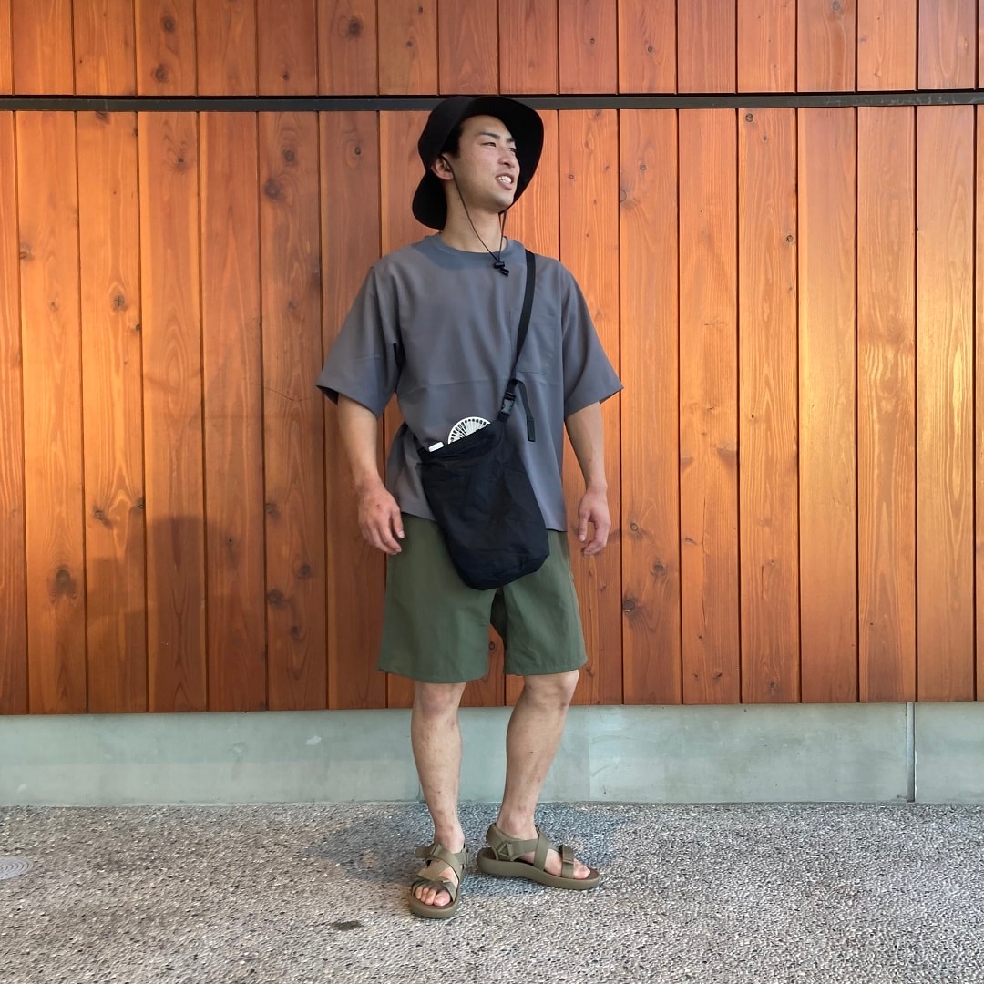 五分袖布帛Ｔシャツコーデ
