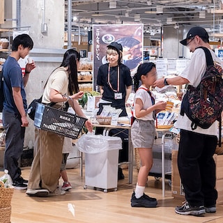 【アルパーク】9月3日 諸国良品うまいもの試食会｜大阪府　つぼ市製茶本舗　ミルクでつくるラテシリーズ
