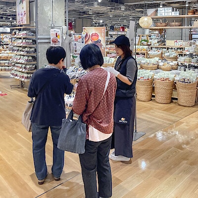 【アルパーク】10月23日諸国良品うまいもの試食会｜まるじょう しっとり鰹スライス