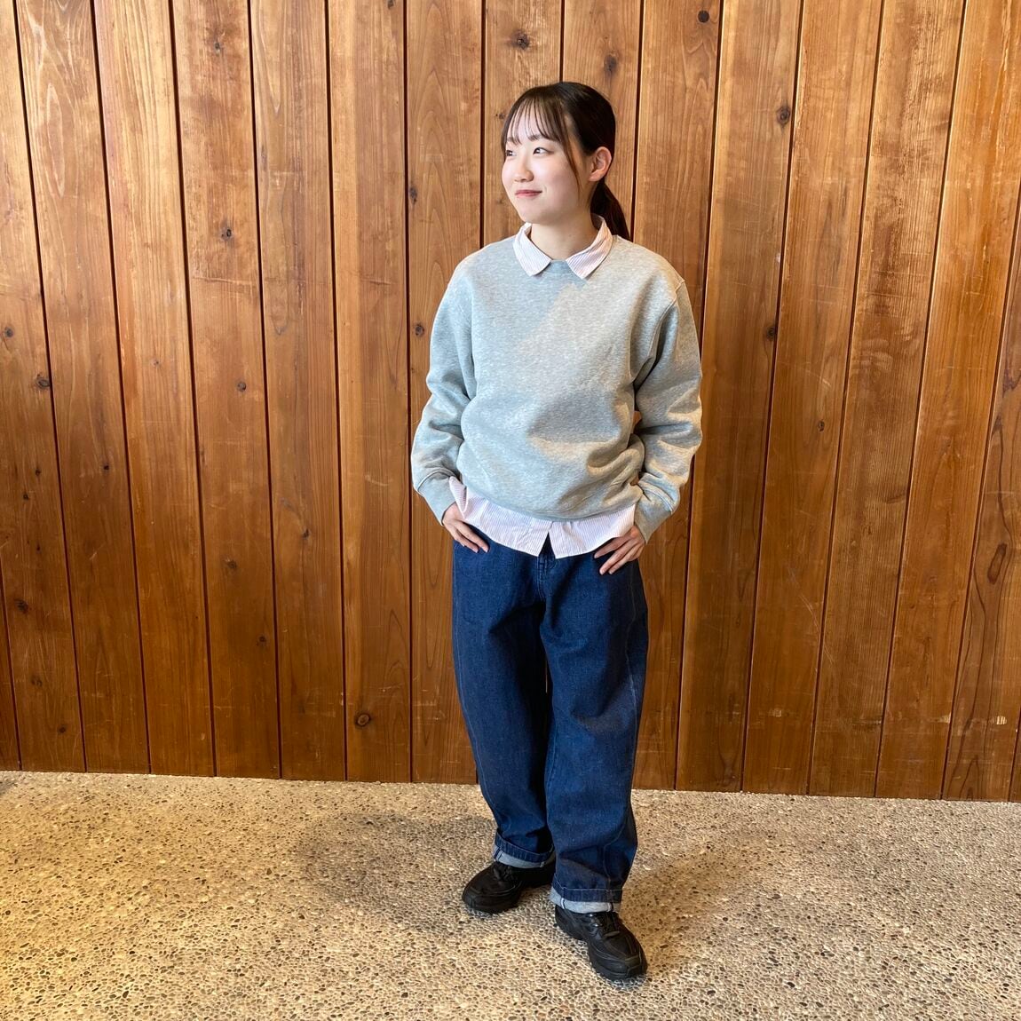 スウェットシャツ正面