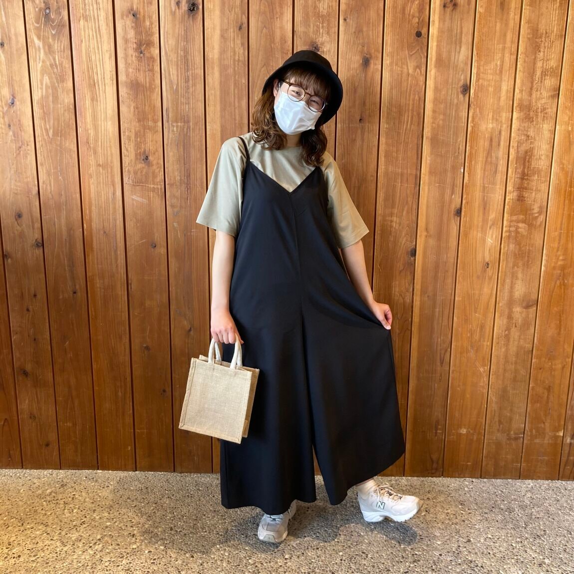 風を通すサロペット正面