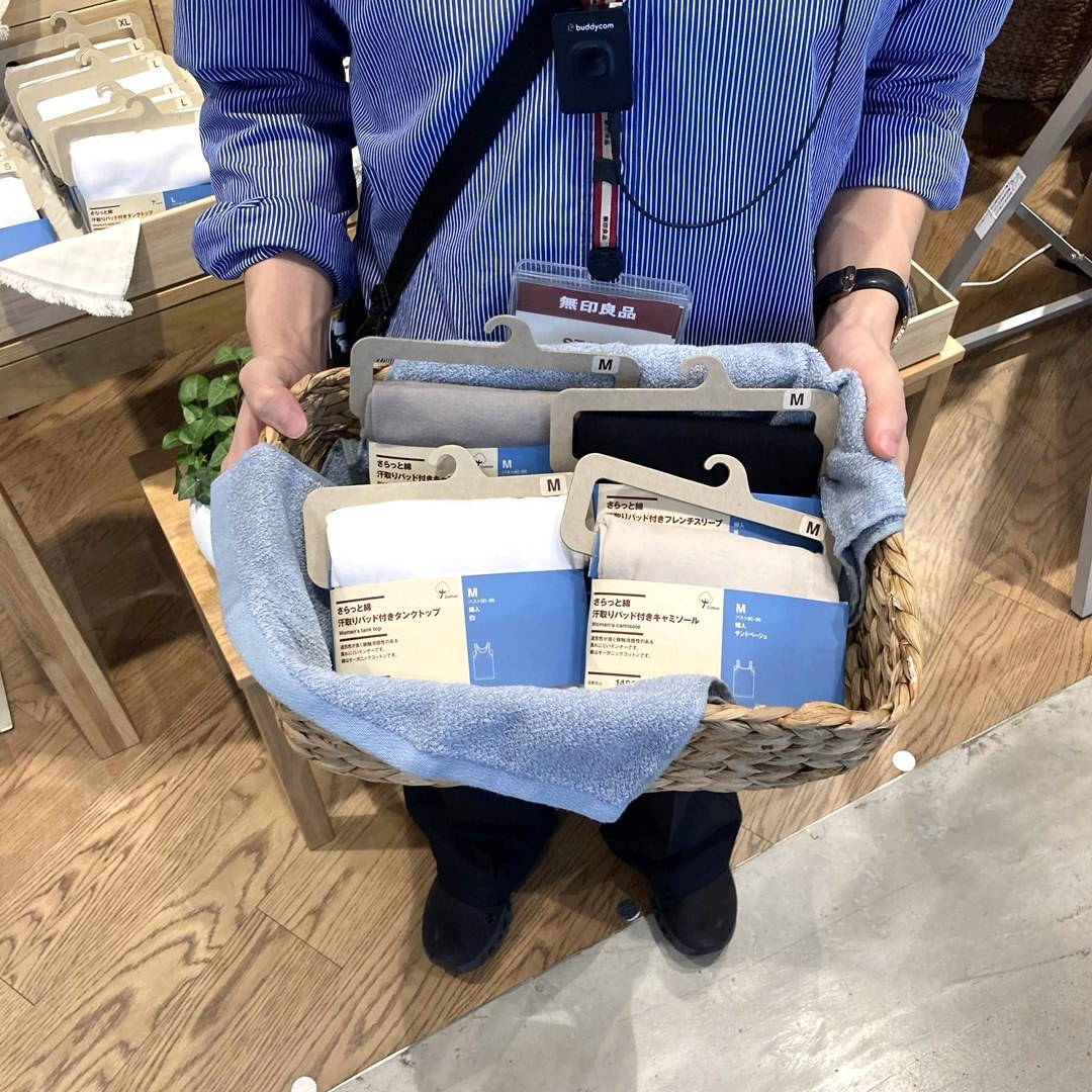 スタッフスナップ写真