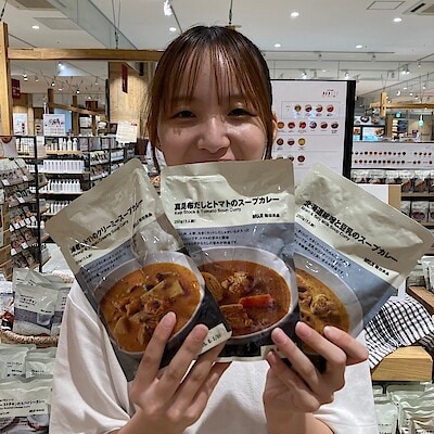 【サンリブ折尾】新商品スープカレー3種　試食会実施