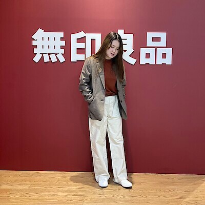  【サンリブ折尾】身長159㎝  