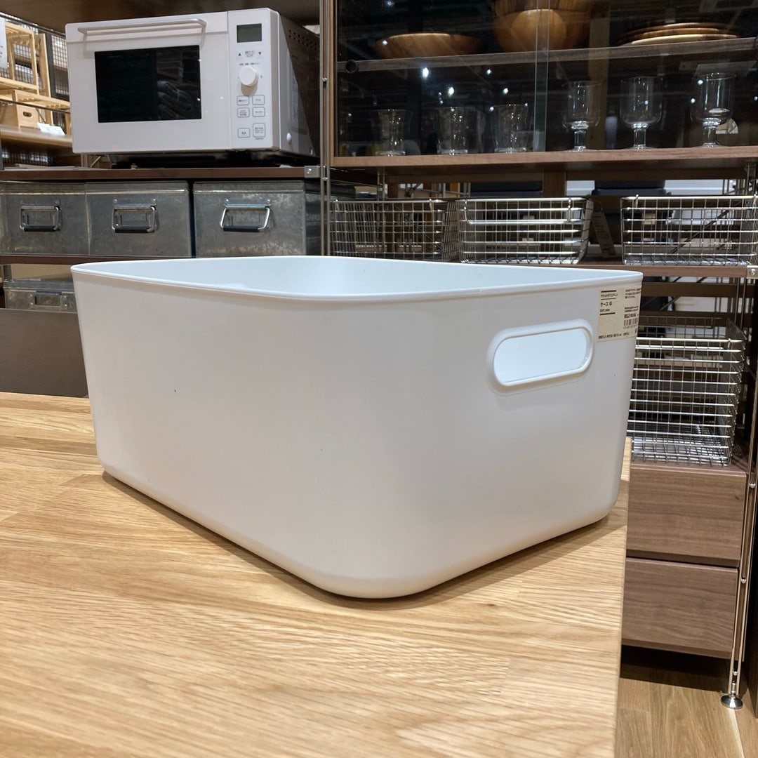 おすすめの収納用品　やわらかポリエチレンケース