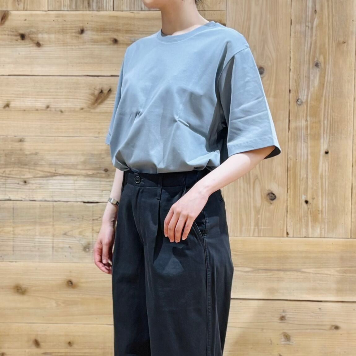 婦人涼感ワイドTシャツの着用画像