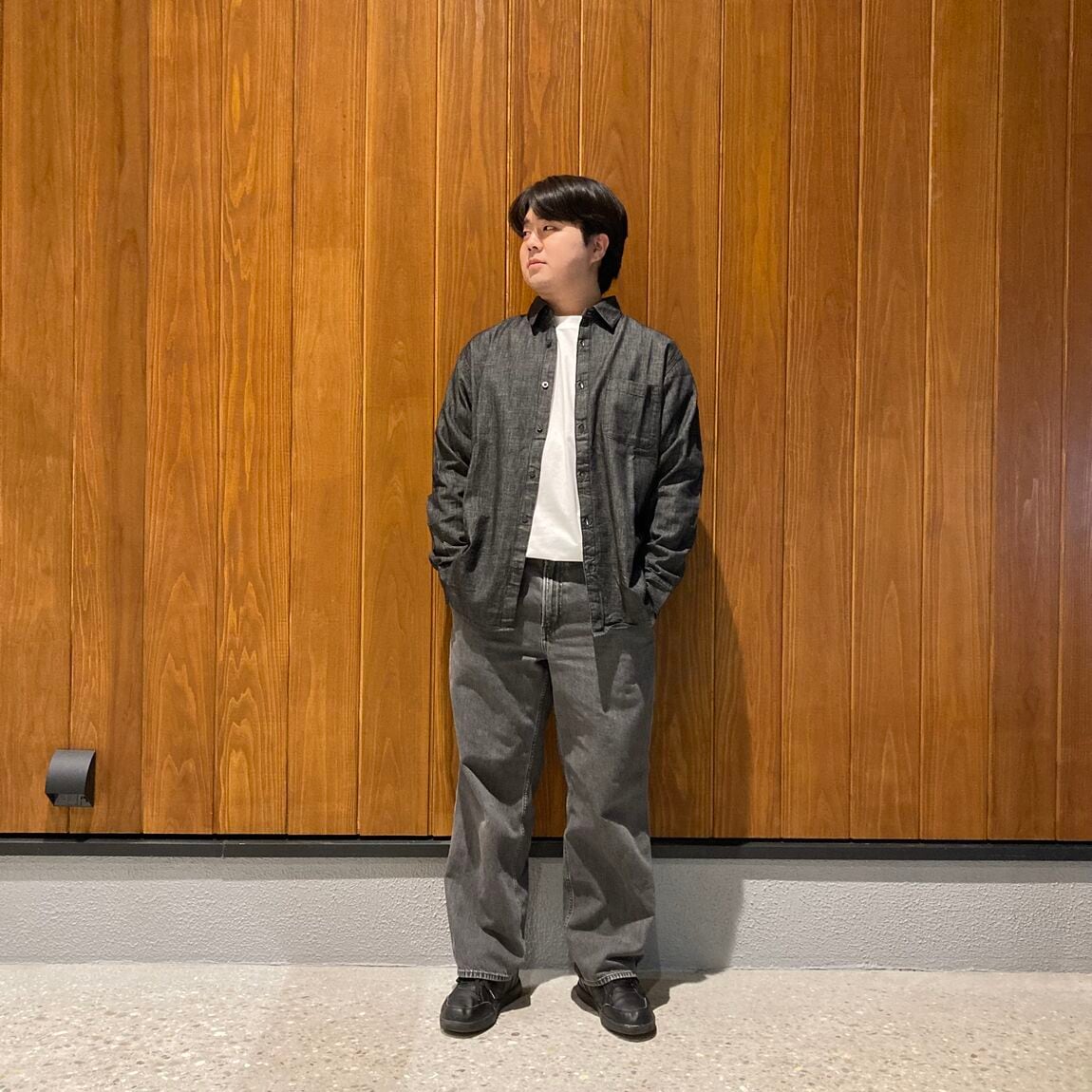 コーディネート全身画像