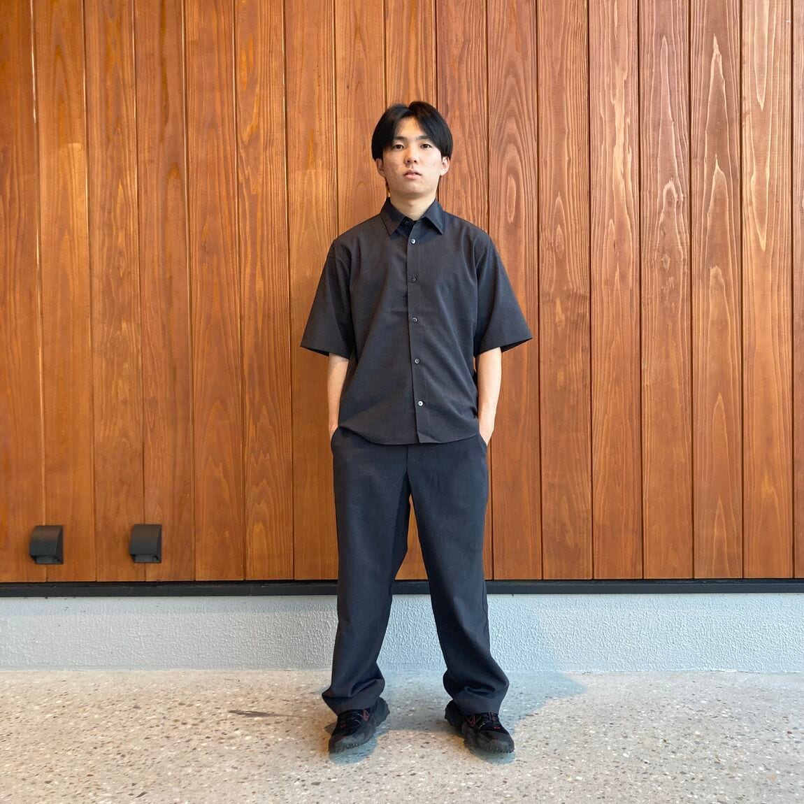 コーディネート全身画像