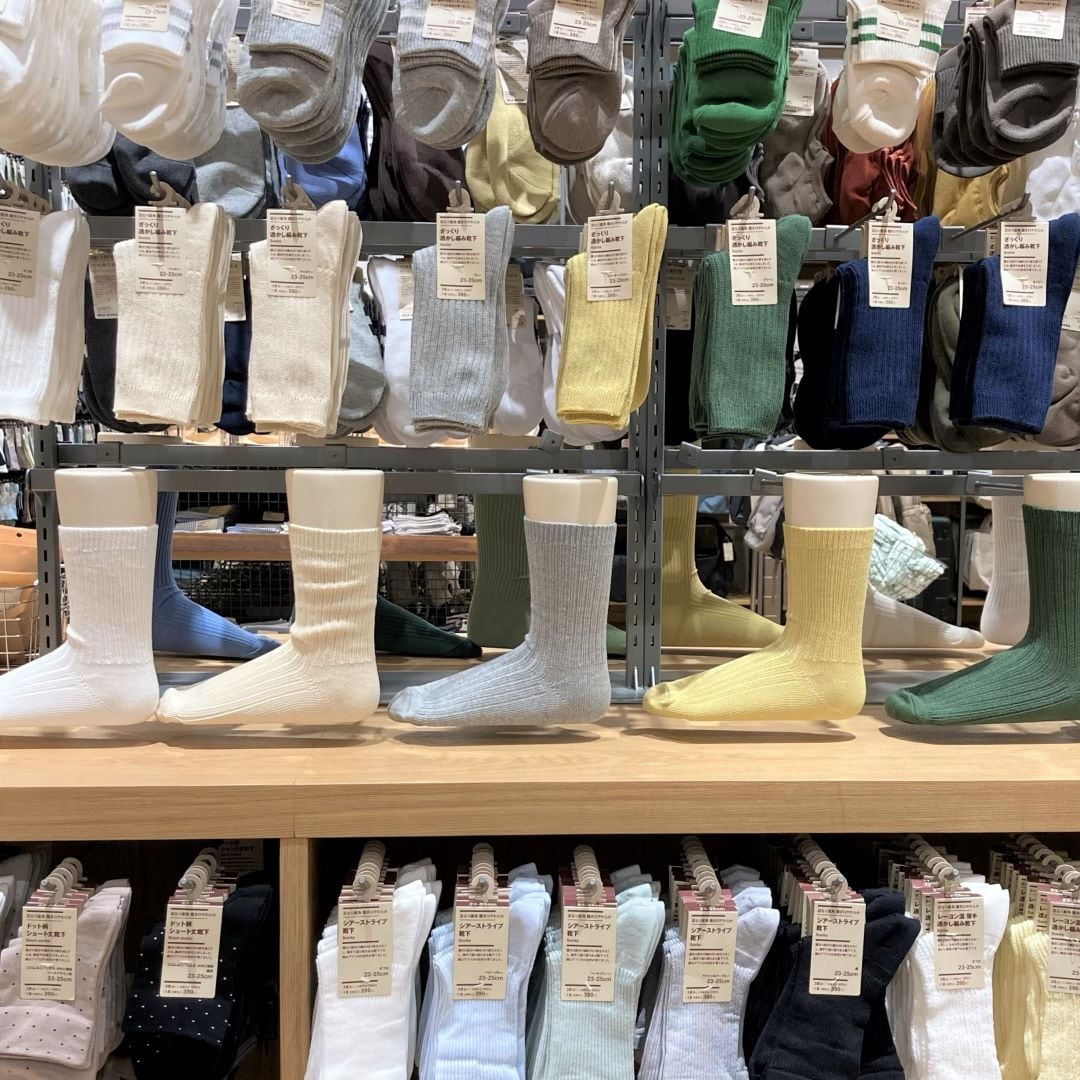 【リーフウォーク稲沢】あしもとをカラフルに