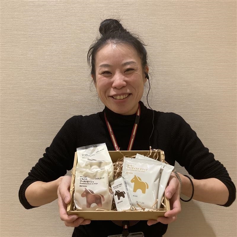 【イオンモール須坂】年末年始限定のうまデザインパッケージ