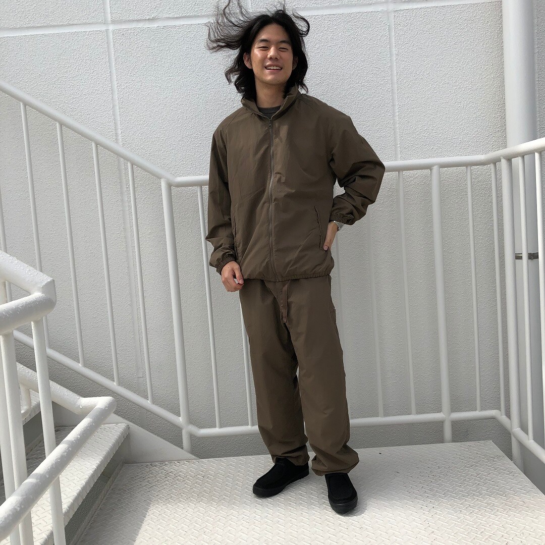 男性スタッフの着こなし