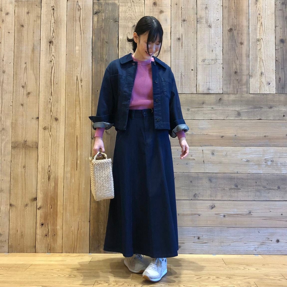 スタッフスナップ　婦人