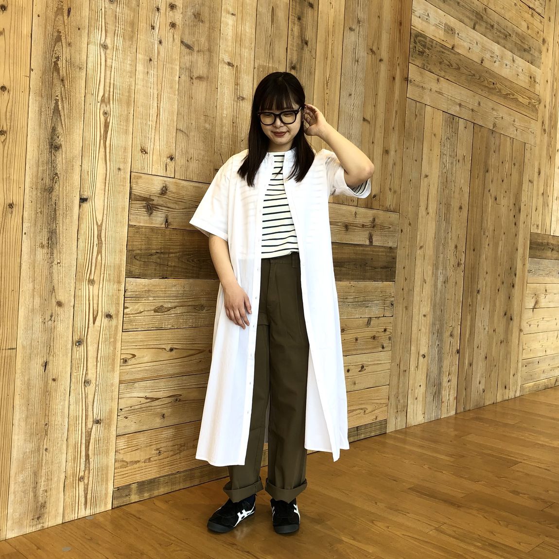 婦人スタッフスナップ