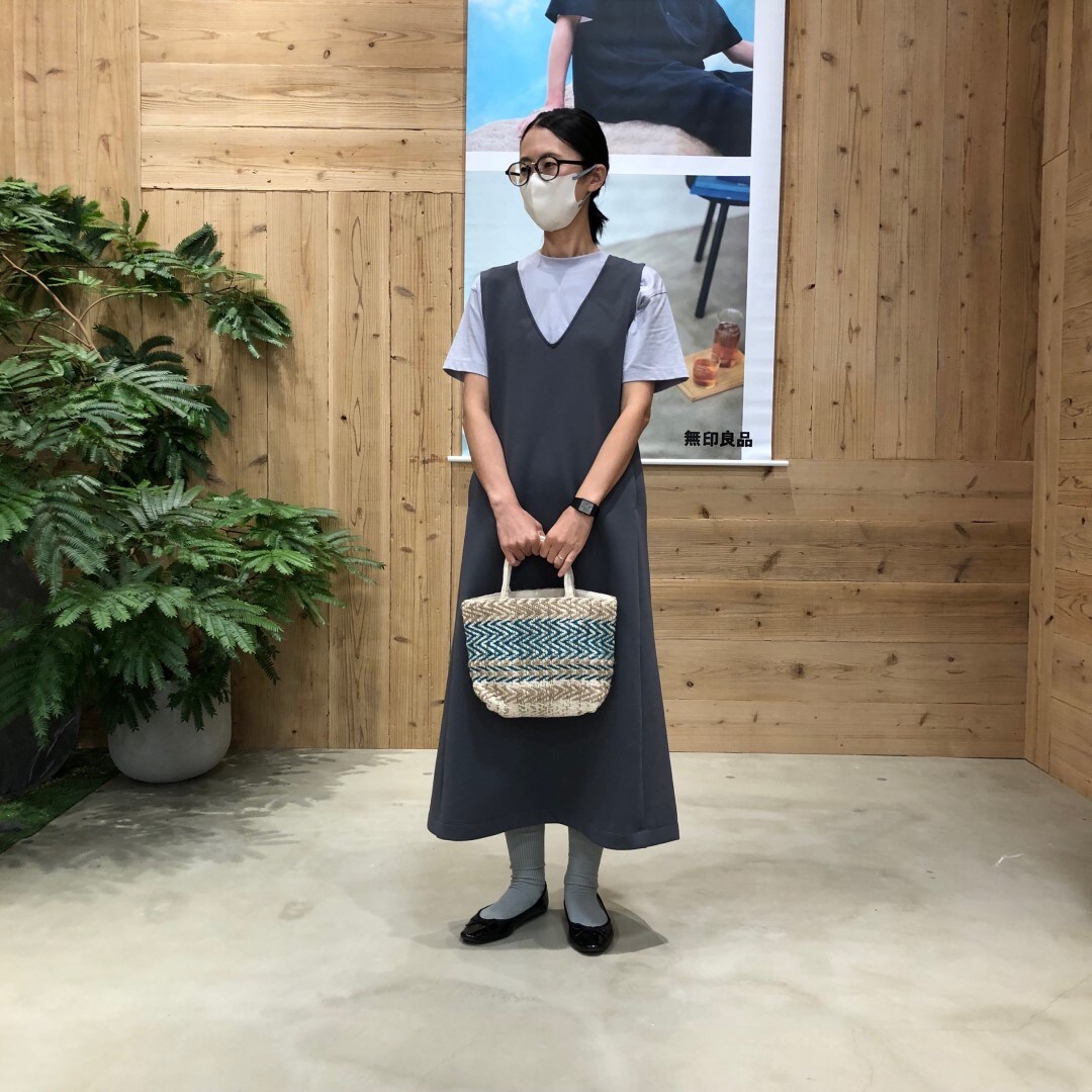 ワンピースを着た画像