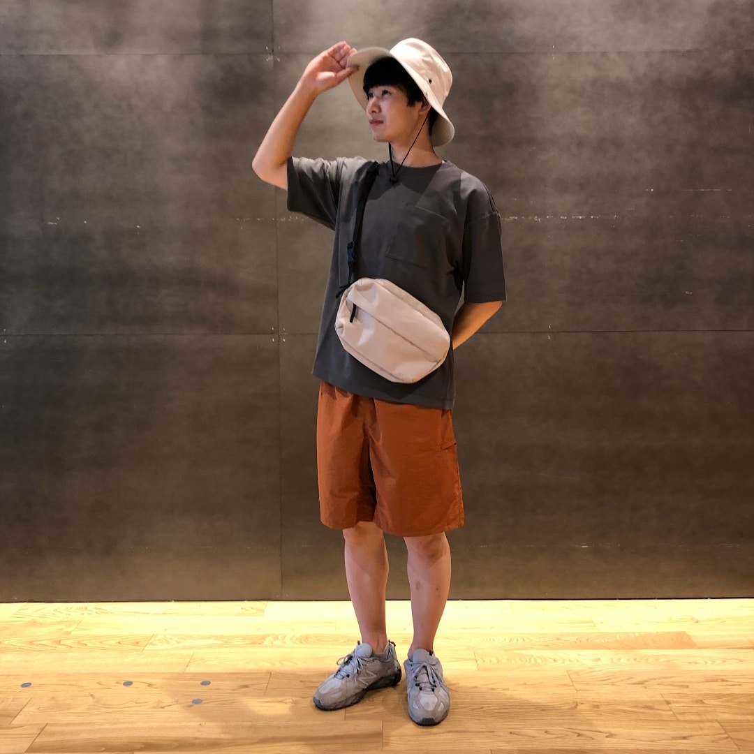 撥水ショートパンツ　スタッフスナップ