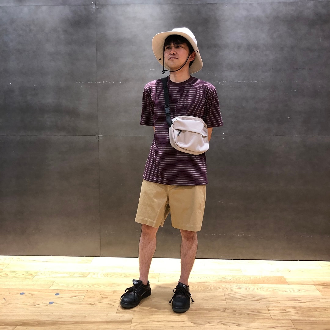 スタッフスタップ