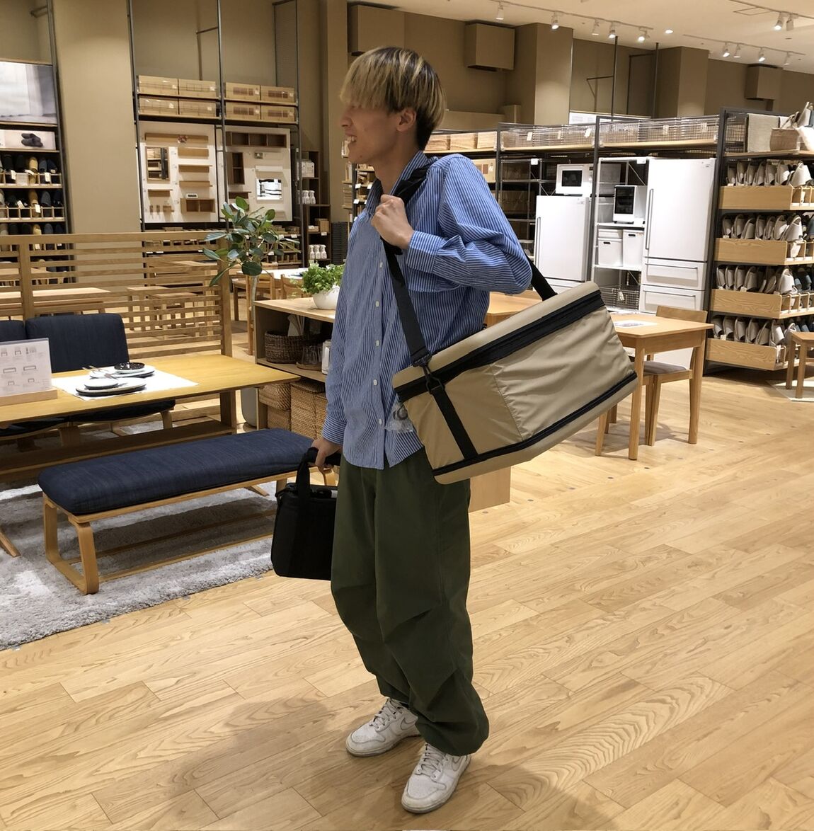 保冷バッグトップ